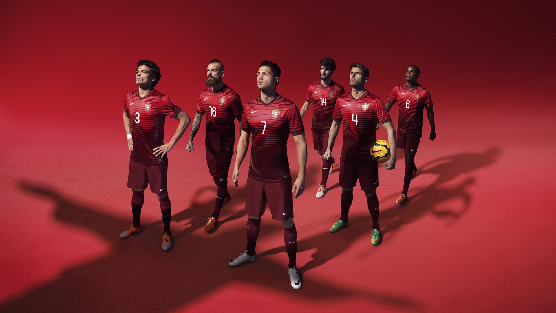 PSG展望未来，瞄准下一届世界杯冠军，下一个世界杯冠军